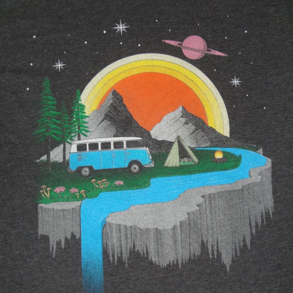 CURBSIDE VAN CREEK STARS SKY TREES PLANET SUN GRAY MEDIUM T-SHIRT L421
